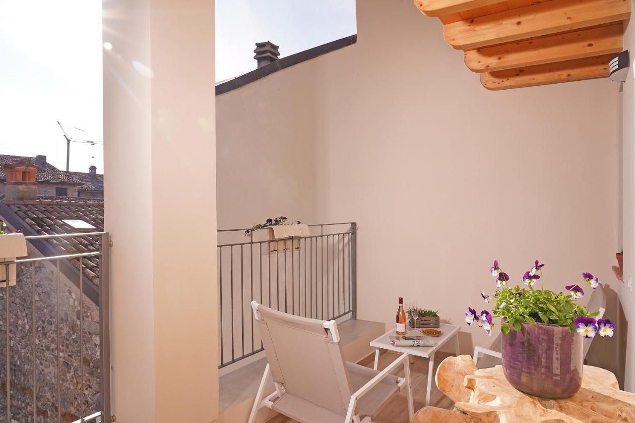 Apartments Villa Bougainville Сан-Феліче-дель-Бенако Екстер'єр фото